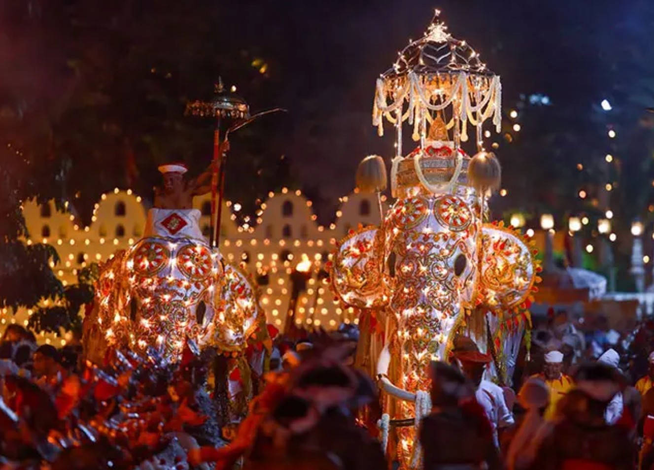 Kandy Esala Perahera